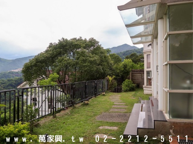 台北華城★雲海景觀別墅★萬家興康橋小學-萬家興不動產-青山鎮大台北華城康橋學區別墅豪宅專賣 台北華城★雲海景觀別墅★萬家興康橋小學 物件照片01