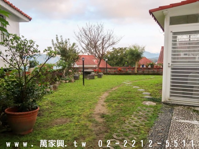 大台北華城★獨棟大花園別墅★萬家興康橋小學-萬家興不動產-青山鎮大台北華城康橋學區別墅豪宅專賣 大台北華城★獨棟大花園別墅★萬家興康橋小學 物件照片04