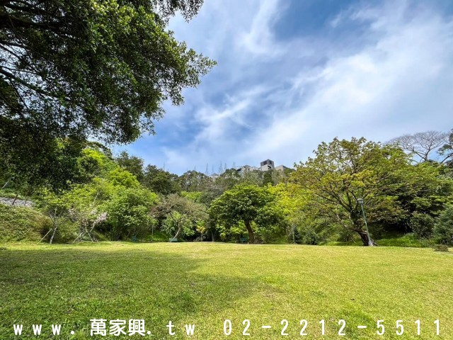 大台北華城★綠野四房別墅★近康橋學區-萬家興不動產-青山鎮大台北華城康橋學區別墅豪宅專賣 大台北華城★綠野四房別墅★近康橋學區 物件照片12